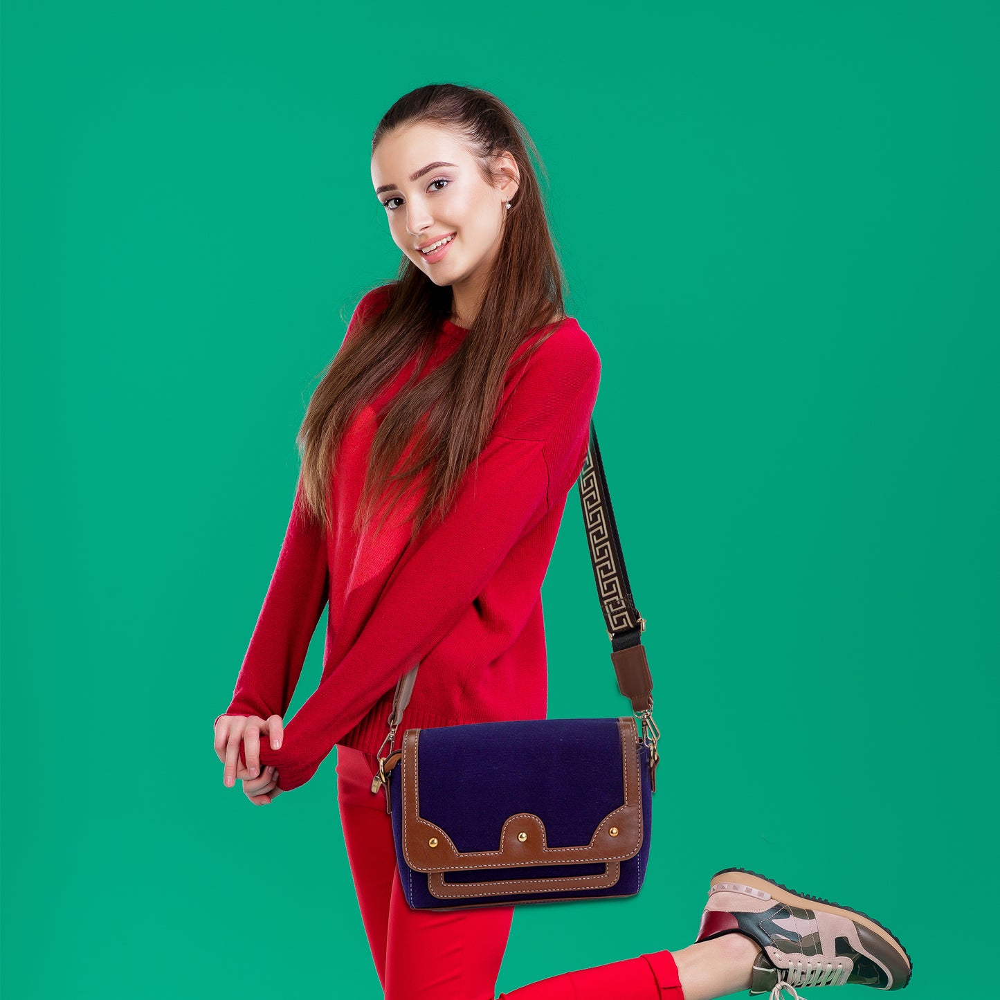 Canvas Sling Bag For Casual Use, Shoulder Sling Bag with Adjustable Strap
